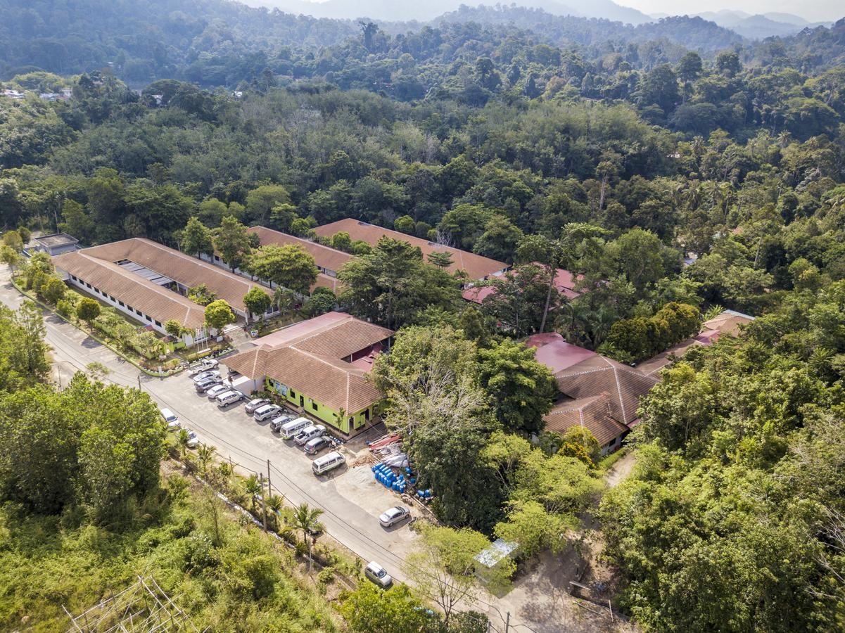 Han Rainforest Resort Kuala Tahan Buitenkant foto